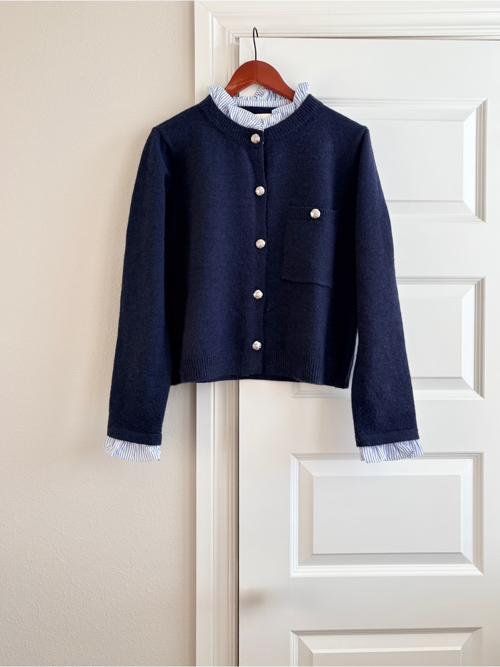 Entro Navy Ruffle Stripe Collar Silver Button Cardigan L
